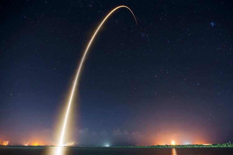 Stellar (XLM) Breakout Eyes 30% Rally – Will It Repeat Last Cycle’s Playbook?