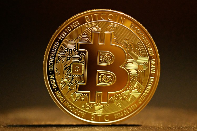 Bitcoin Historical Cycle Pattern Points To $31,500 Bottom Target – Details