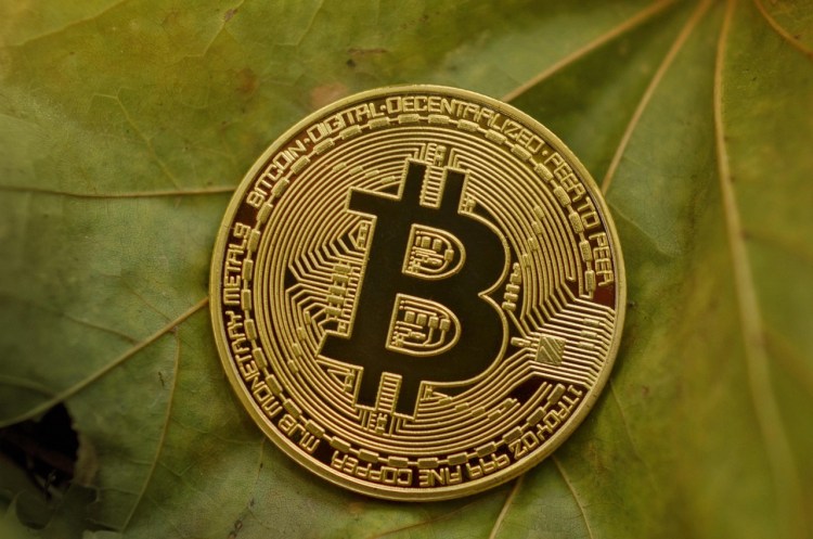 Bitcoin Rally May Be Setting Up A Macro Lower High, Analyst Says