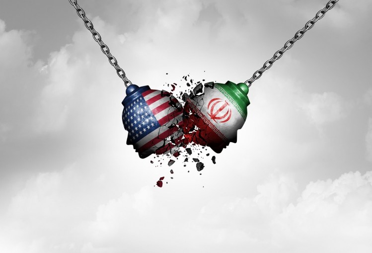 Bitcoin Weakens While Oil Climbs After Trump Signals Continued Iran Strikes
